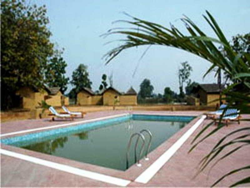 Tiger Lagoon Hotel Bandhavgarh National Park Exterior foto
