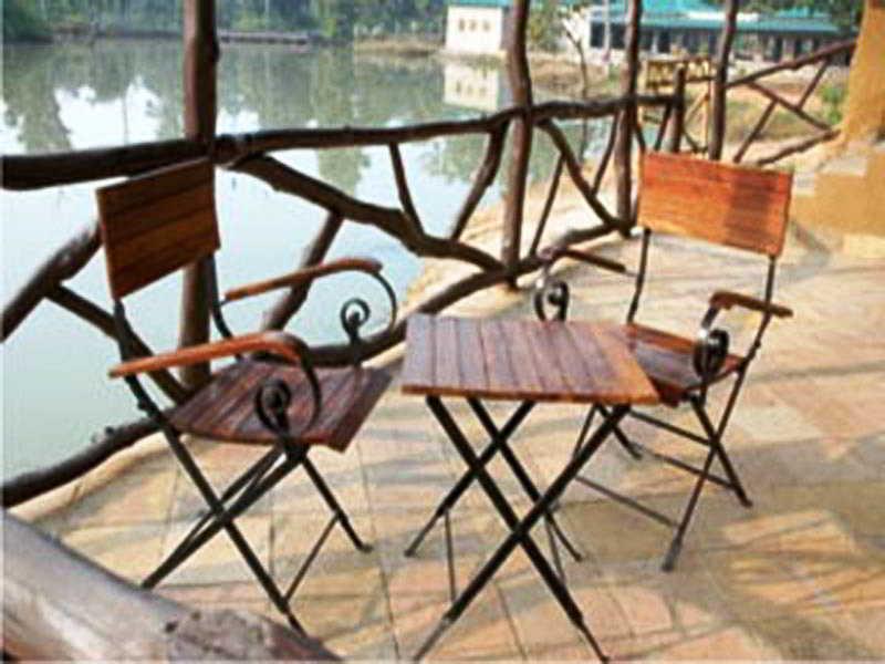 Tiger Lagoon Hotel Bandhavgarh National Park Exterior foto